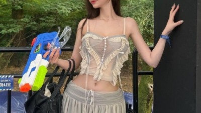 BJ 금화 워터파크 놀러갔다 온 듯..?